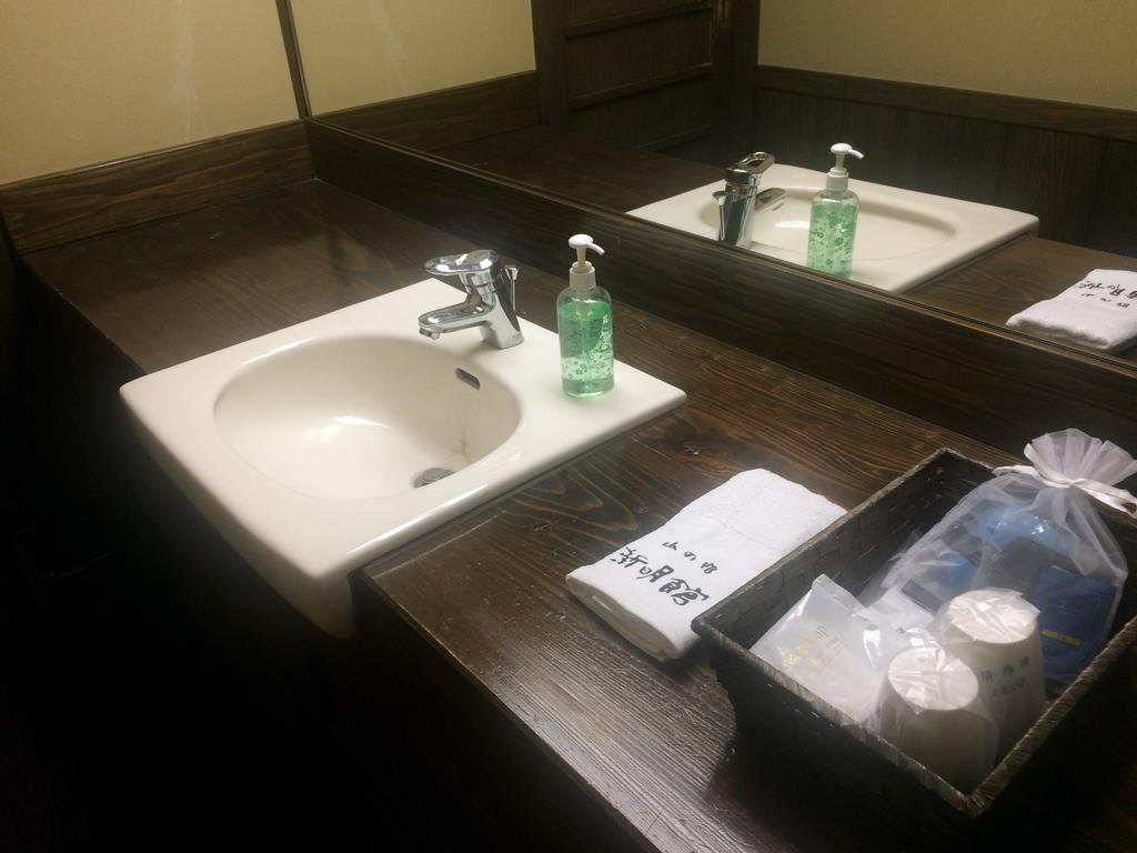 Kurokawa Onsen Yama No Yado Shinmeikan Minamioguni Esterno foto